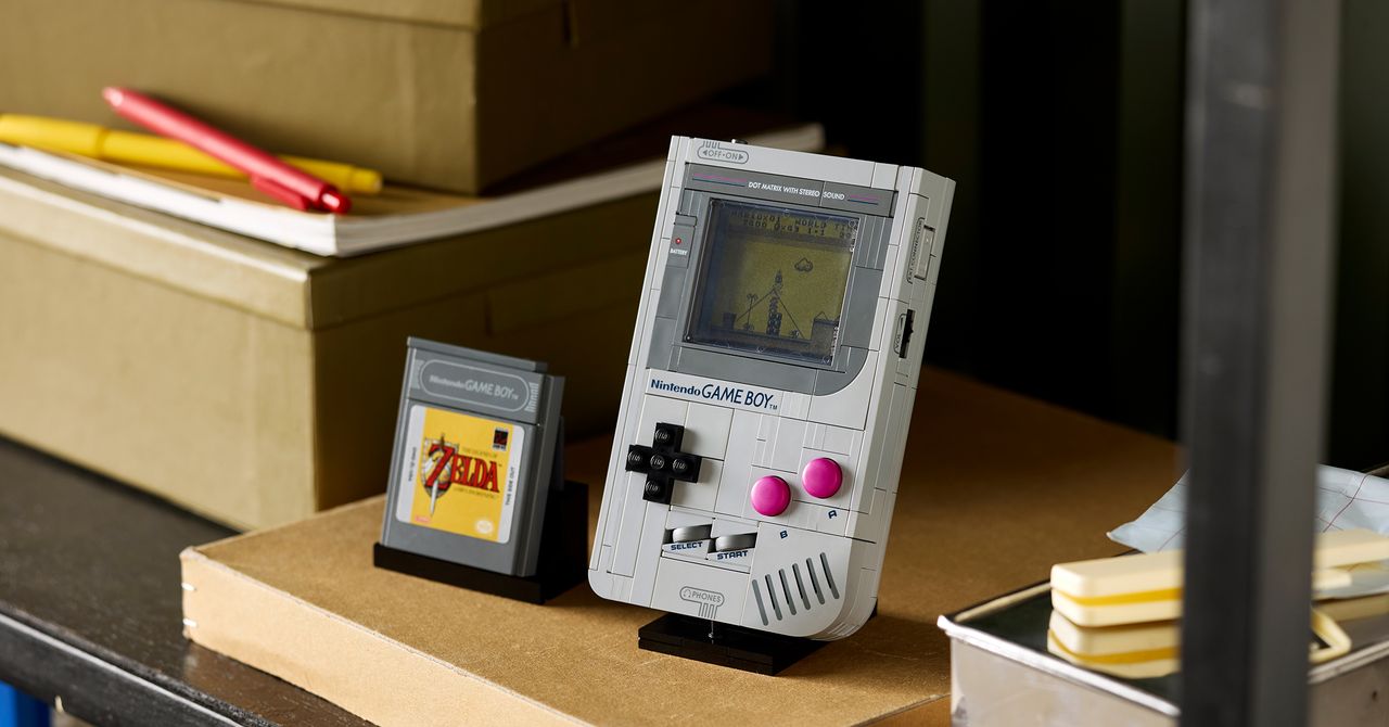 Não, é claro que você não pode realmente jogar o novo Game Boy