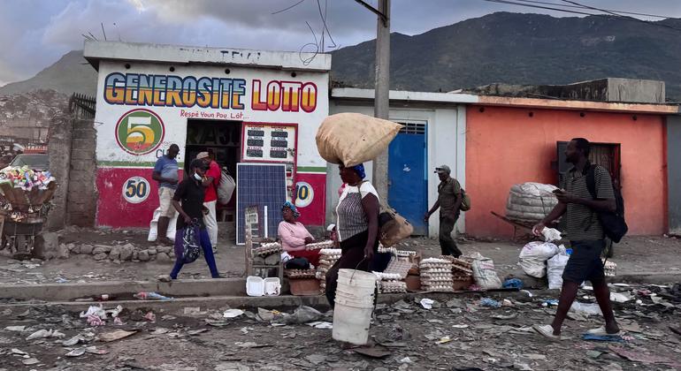 Colapso total da capital do Haiti é possibilidade real, diz alto funcionário da ONU