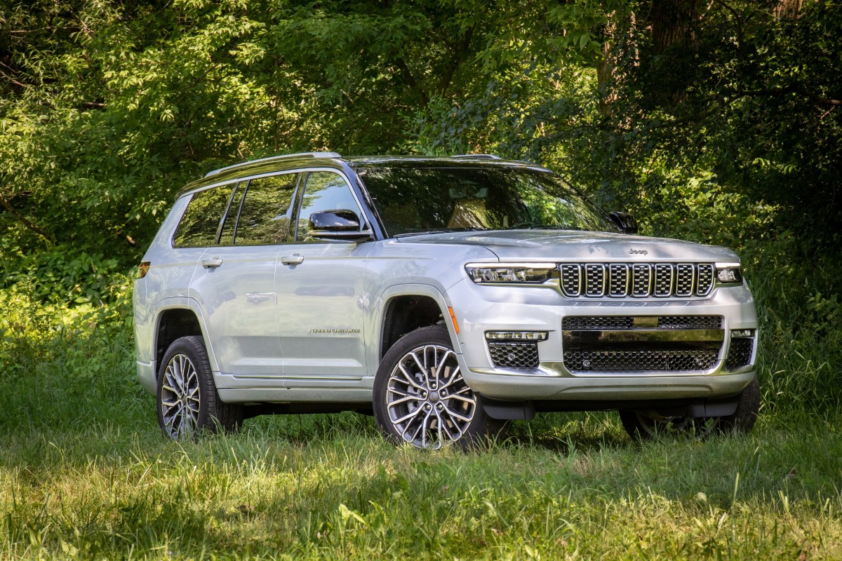 Stellantis está se lembrando de mais de 121.000 Jeep Grand Cherokees, descubra o porquê do porquê