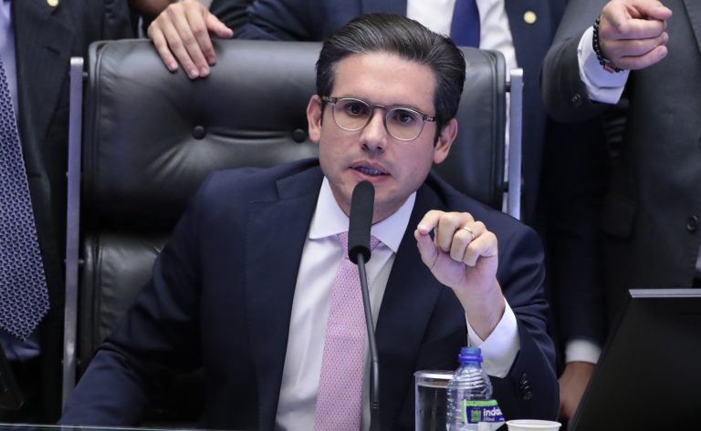Motta diz que há limites para protestos e que o respeito à Mesa é inegociável – Notícias