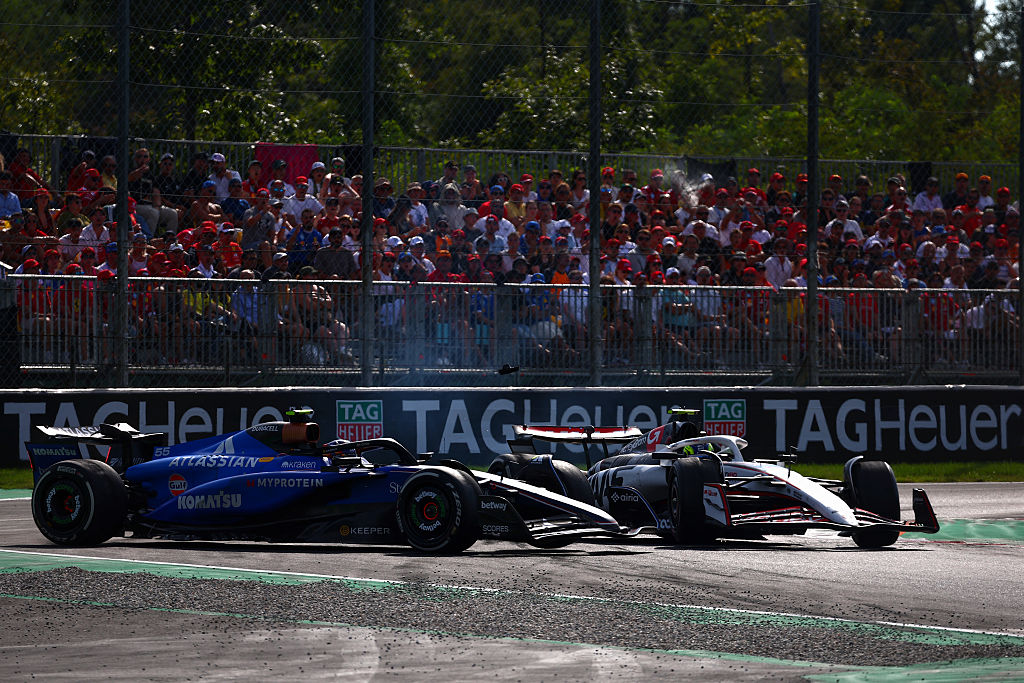 Bearman perto da proibição de corrida após Sainz Clash em Monza