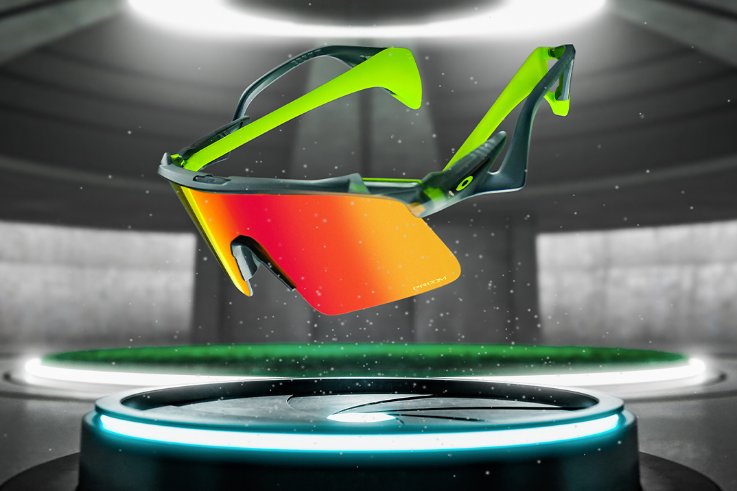 A coleção de dublês de Oakley apresenta a inovadora tecnologia de hipergrip que revolucionará os óculos esportivos