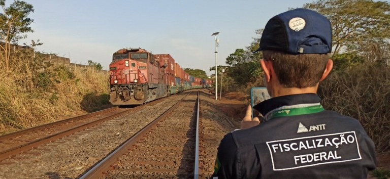 Fiscalização da ANTT garante mais segurança e melhorias nas ferrovias brasileiras em agosto — Agência Nacional de Transportes Terrestres