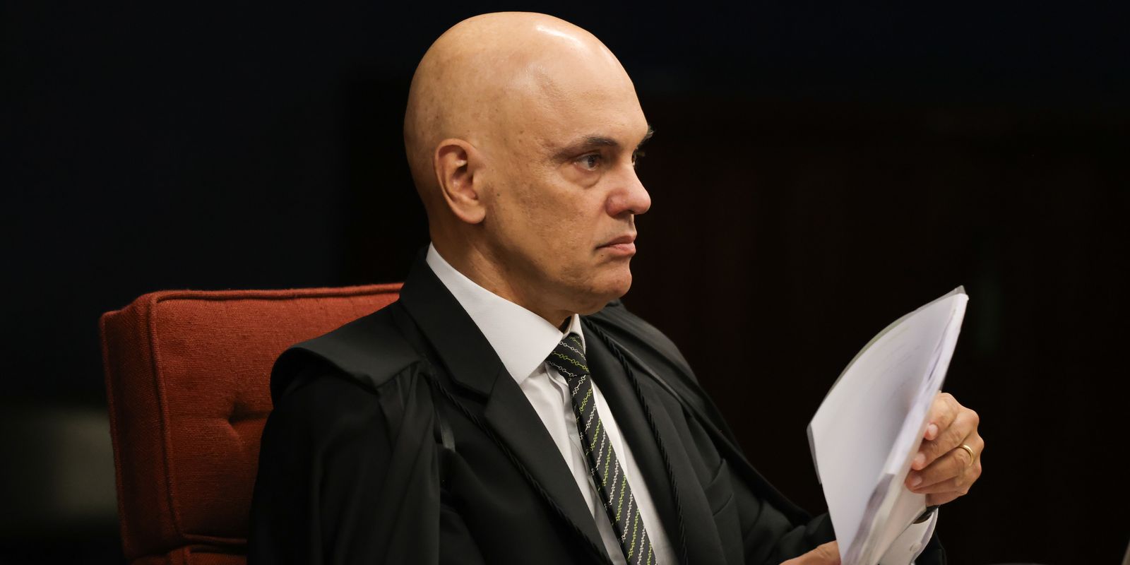 Moraes destitui advogados de dois réus do Núcleo 2 da trama golpista