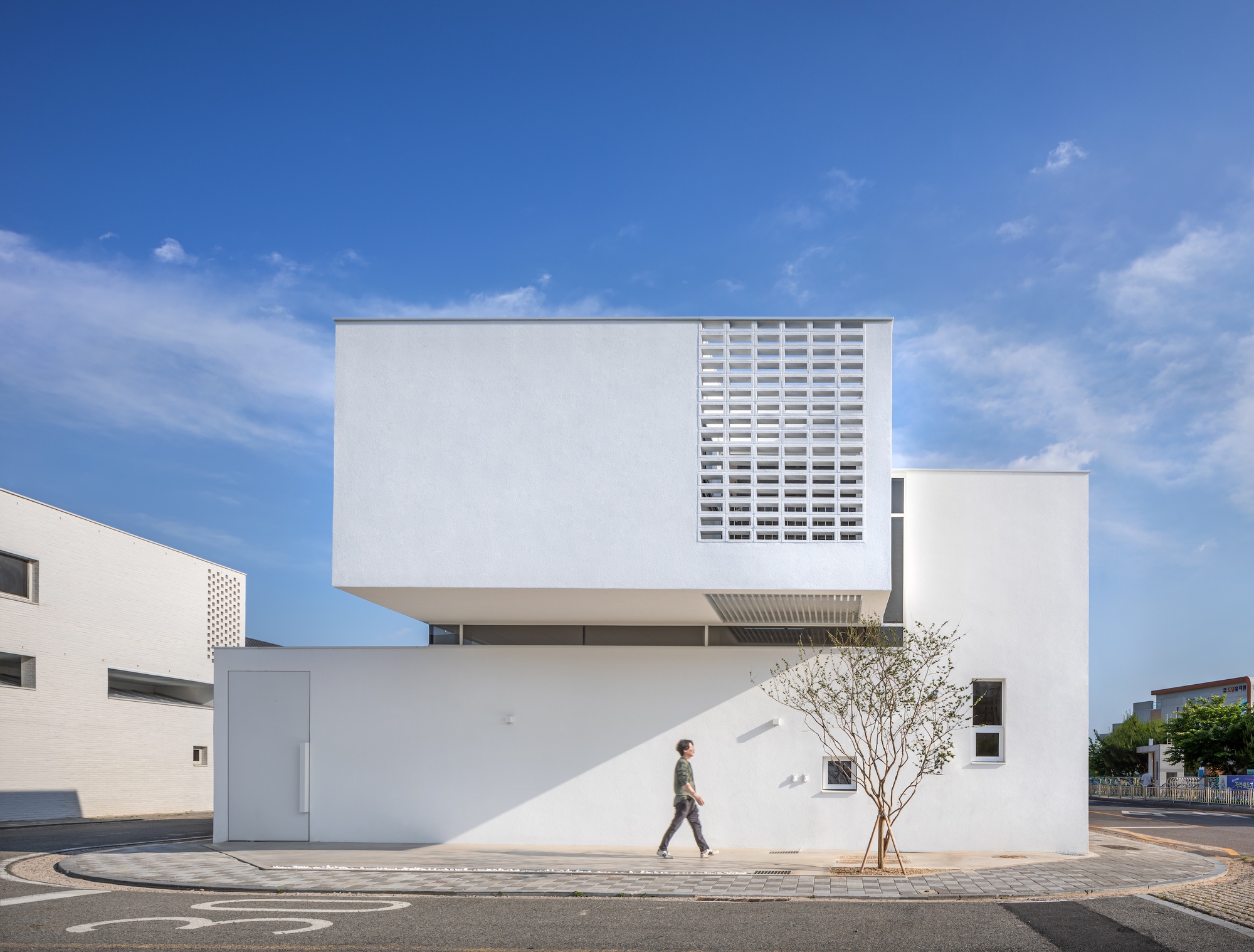 NAJU Casa Branca / Plano Architects Office