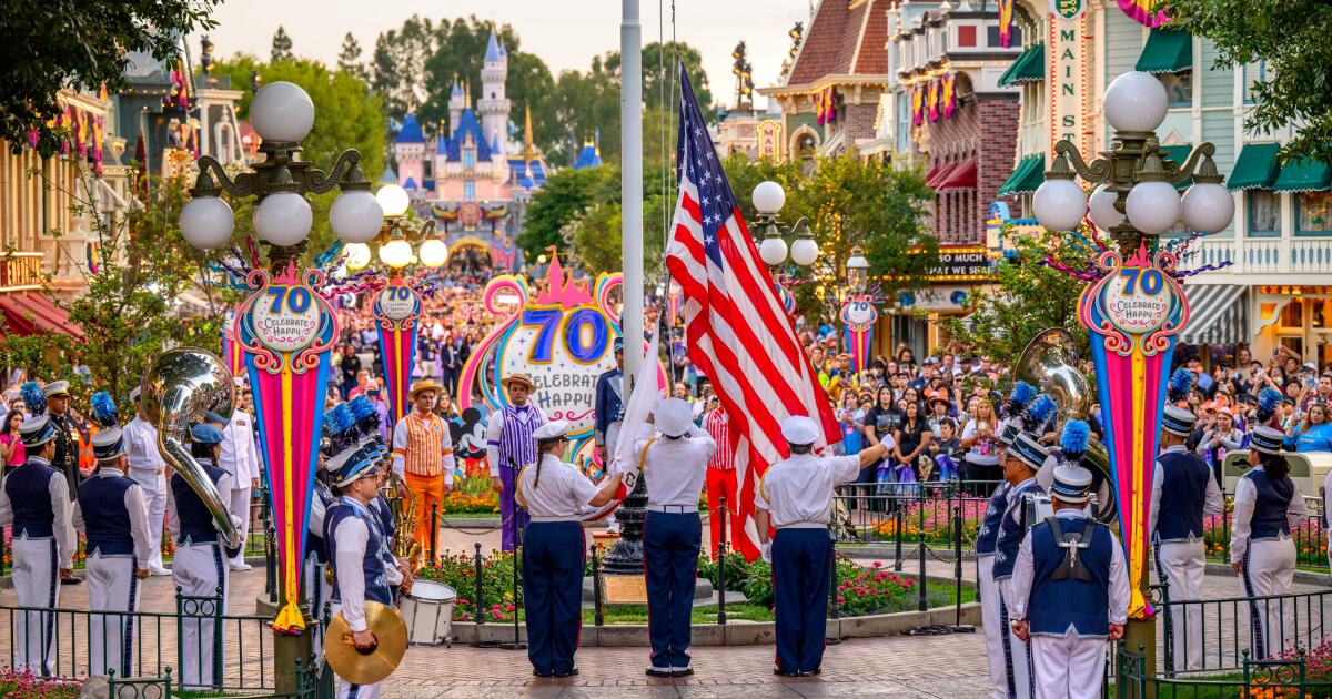 Soarin’ se torna Soarin’ Over America na reforma patriótica da Disney