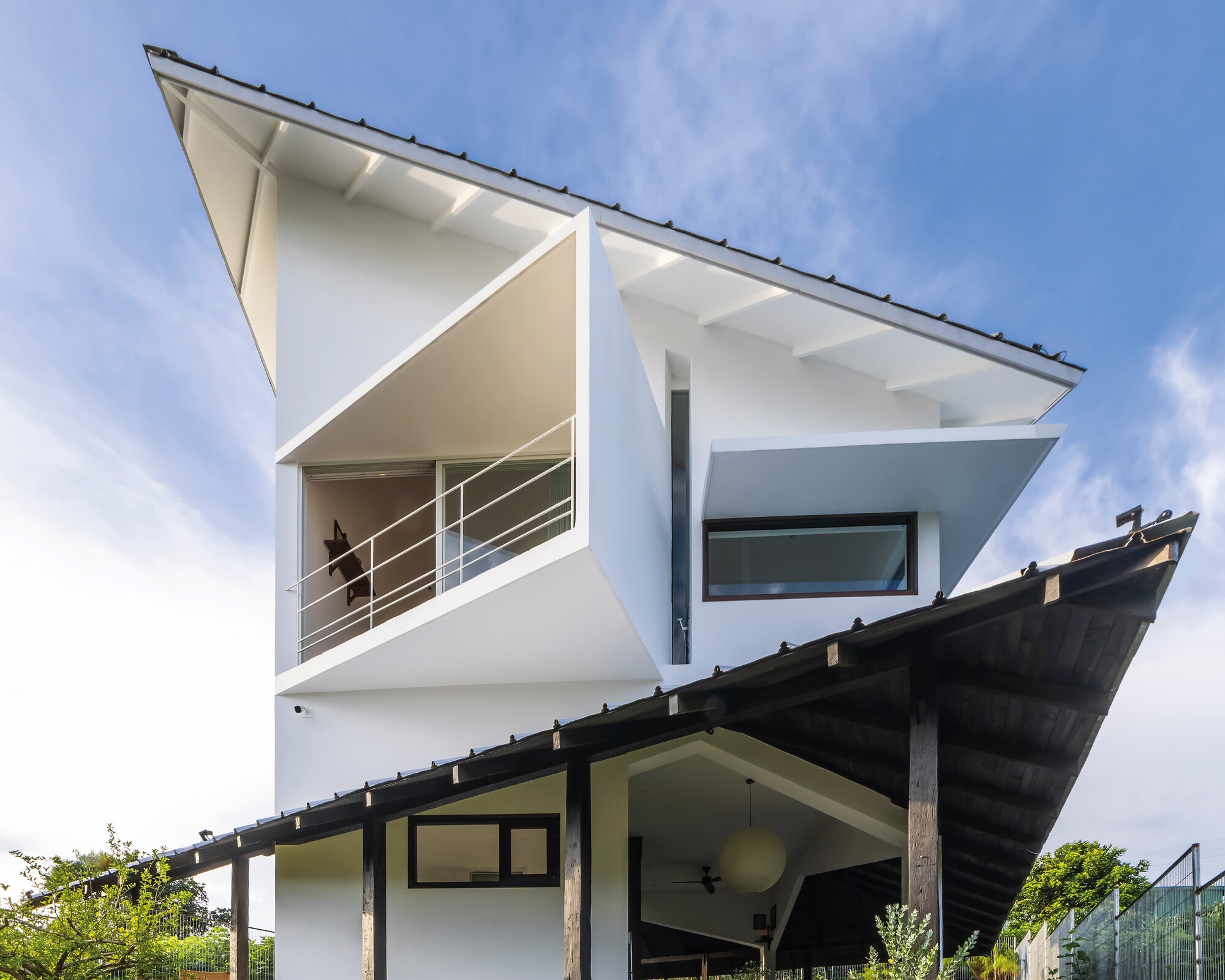 Casa Dau Tam / Estúdio 6717