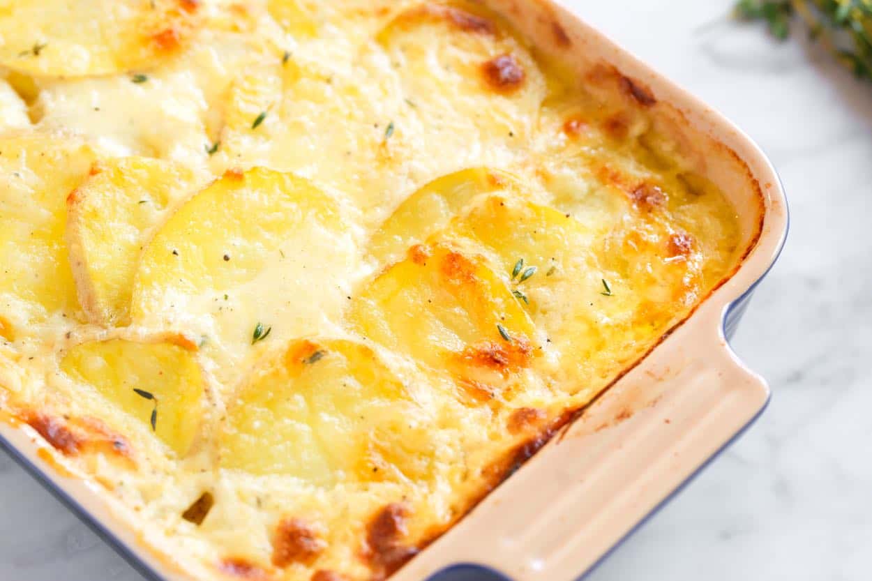 Receita de batata recortada com queijo