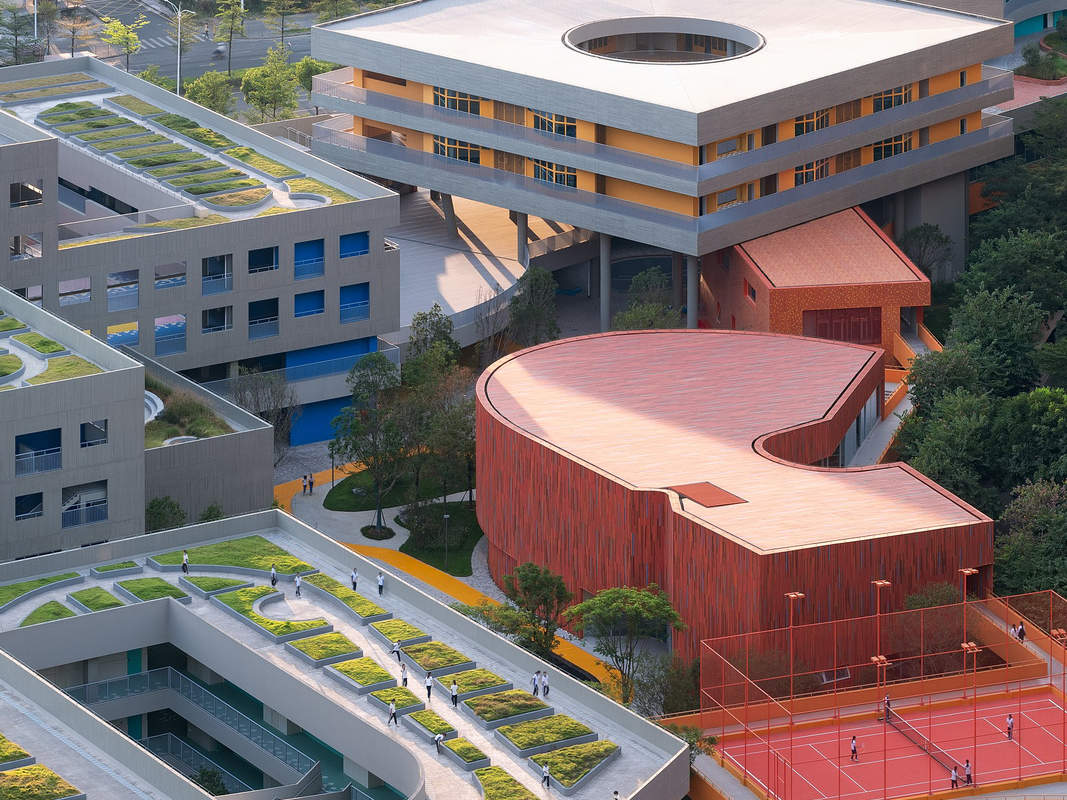 Escola Weilong / MENG YAN | URBANO