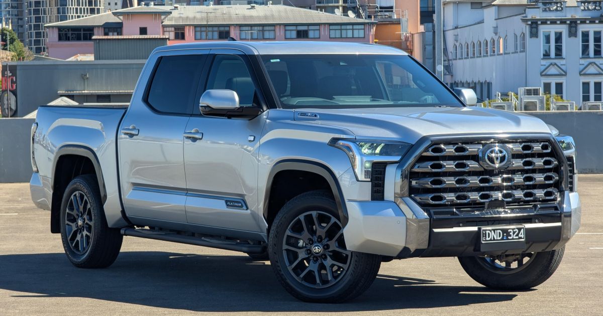 Toyota exporta carros fabricados nos EUA para o Japão após críticas de Trump
