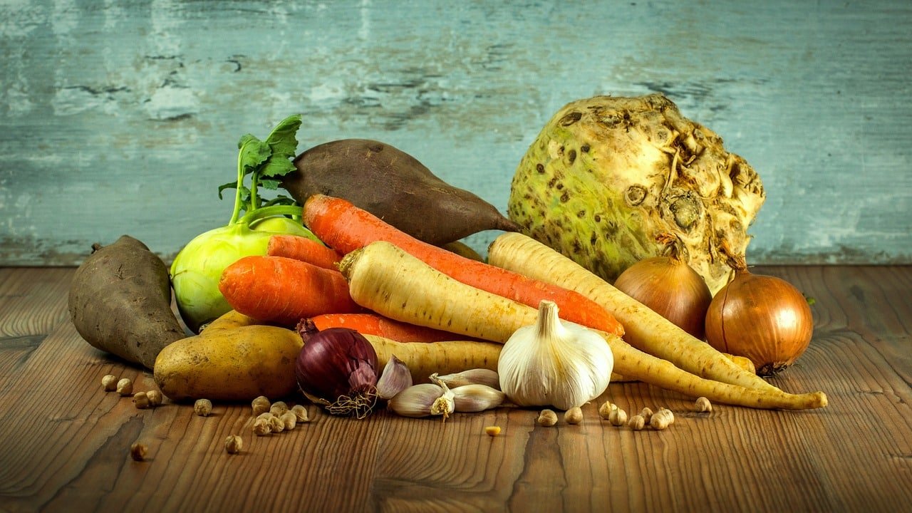 Revitalize sua saúde com sopas de outono: um guia de plano de dieta