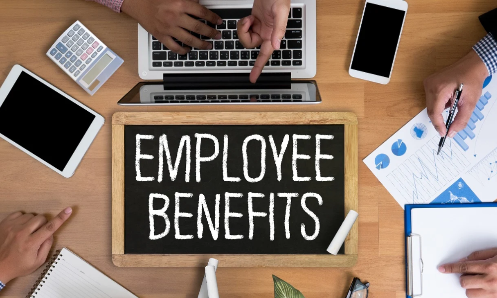 Quantos dias úteis os trabalhadores norte-americanos estão ausentes por doença?
