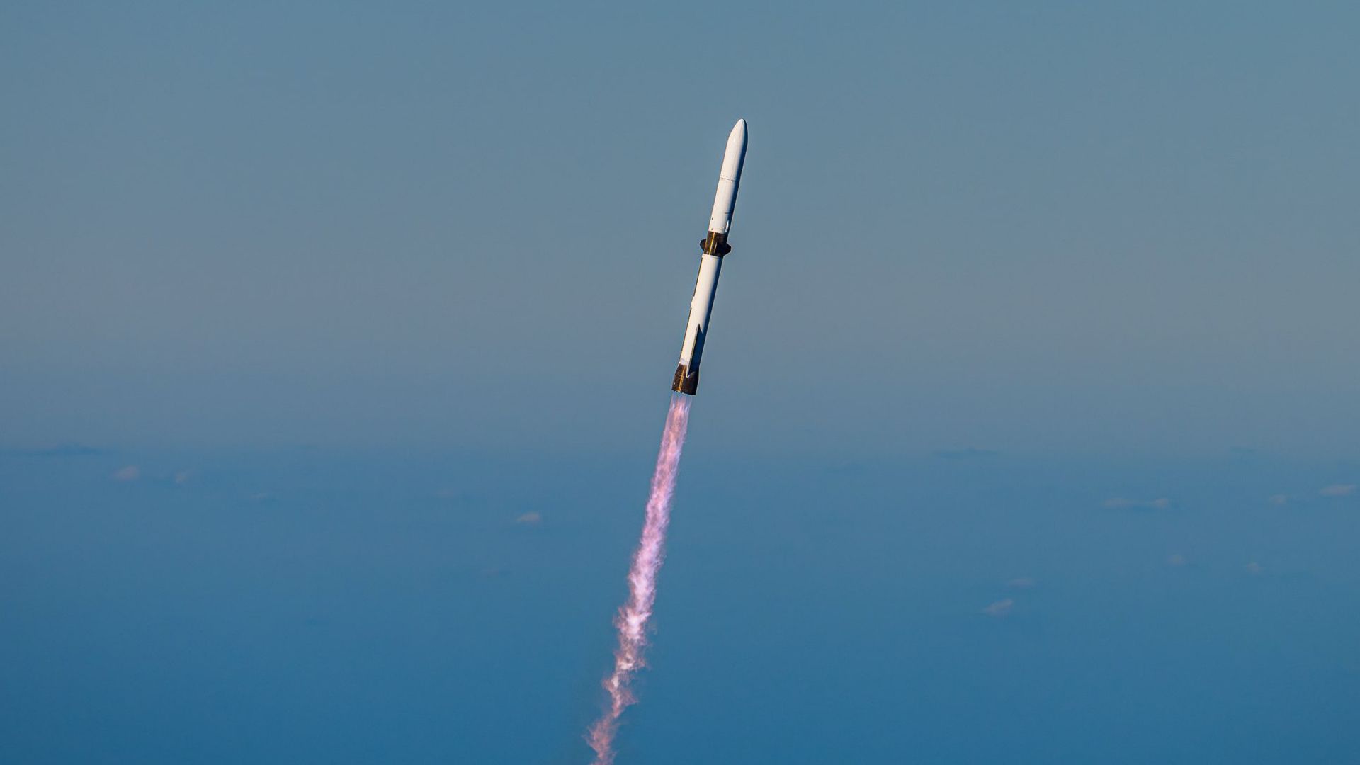 Blue Origin, de Jeff Bezos, irá refletir o reforço no próximo lançamento do poderoso foguete New Glenn