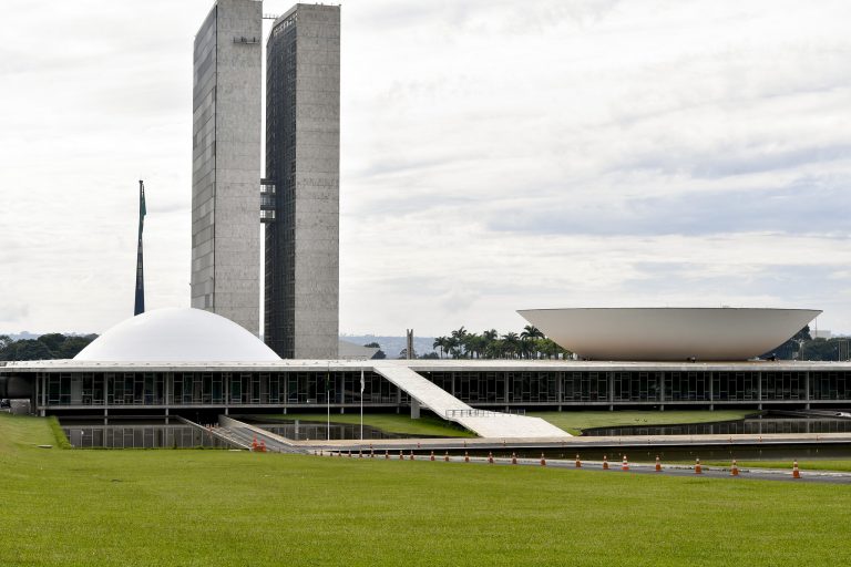 Nota técnica divulgada por consultorias do Congresso diverge de parte dos vetos ao Orçamento – Notícias
