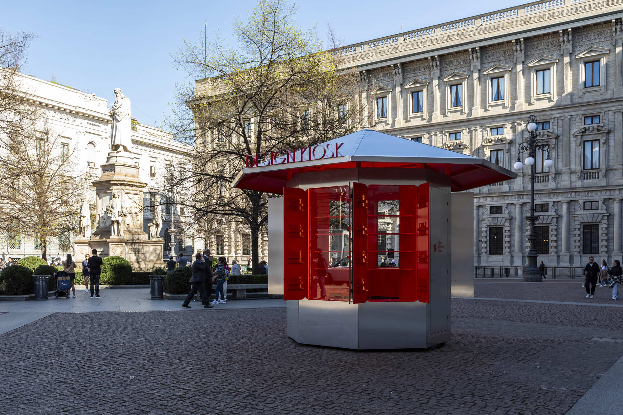 Salone del Mobile anuncia estrutura para 2026, nomeando OMA para elaborar o plano diretor do “Contrato Salone”