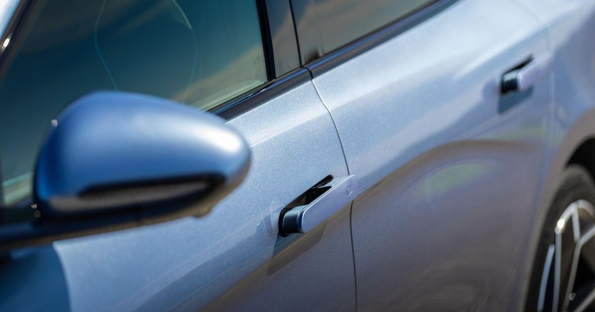 ANCAP pede proibição australiana de maçanetas usadas por Tesla, BYD e outros