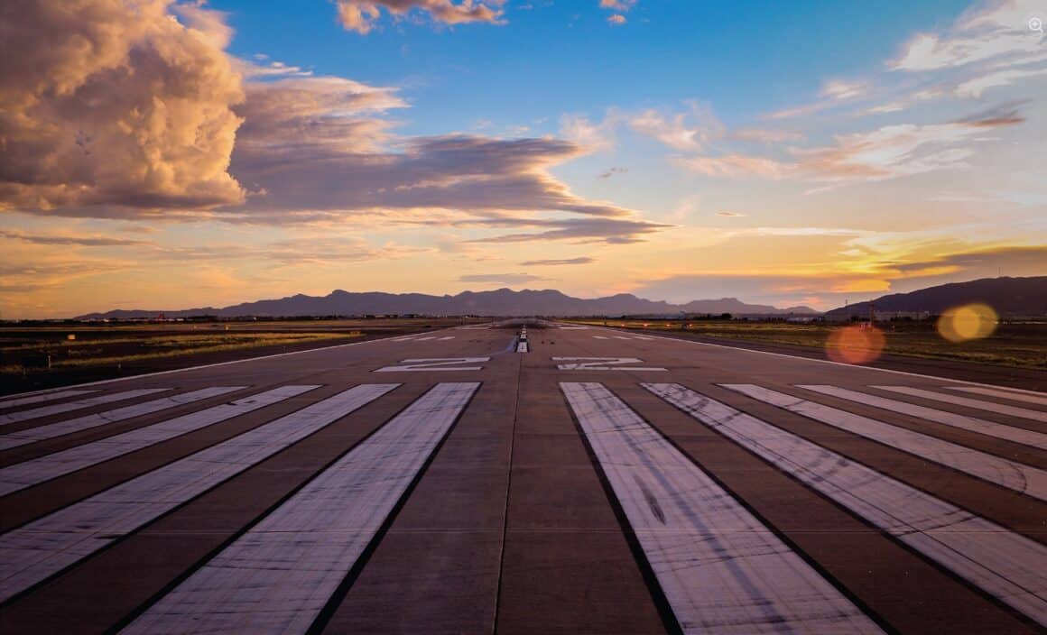 FAA fecha espaço aéreo de El Paso para todos os voos