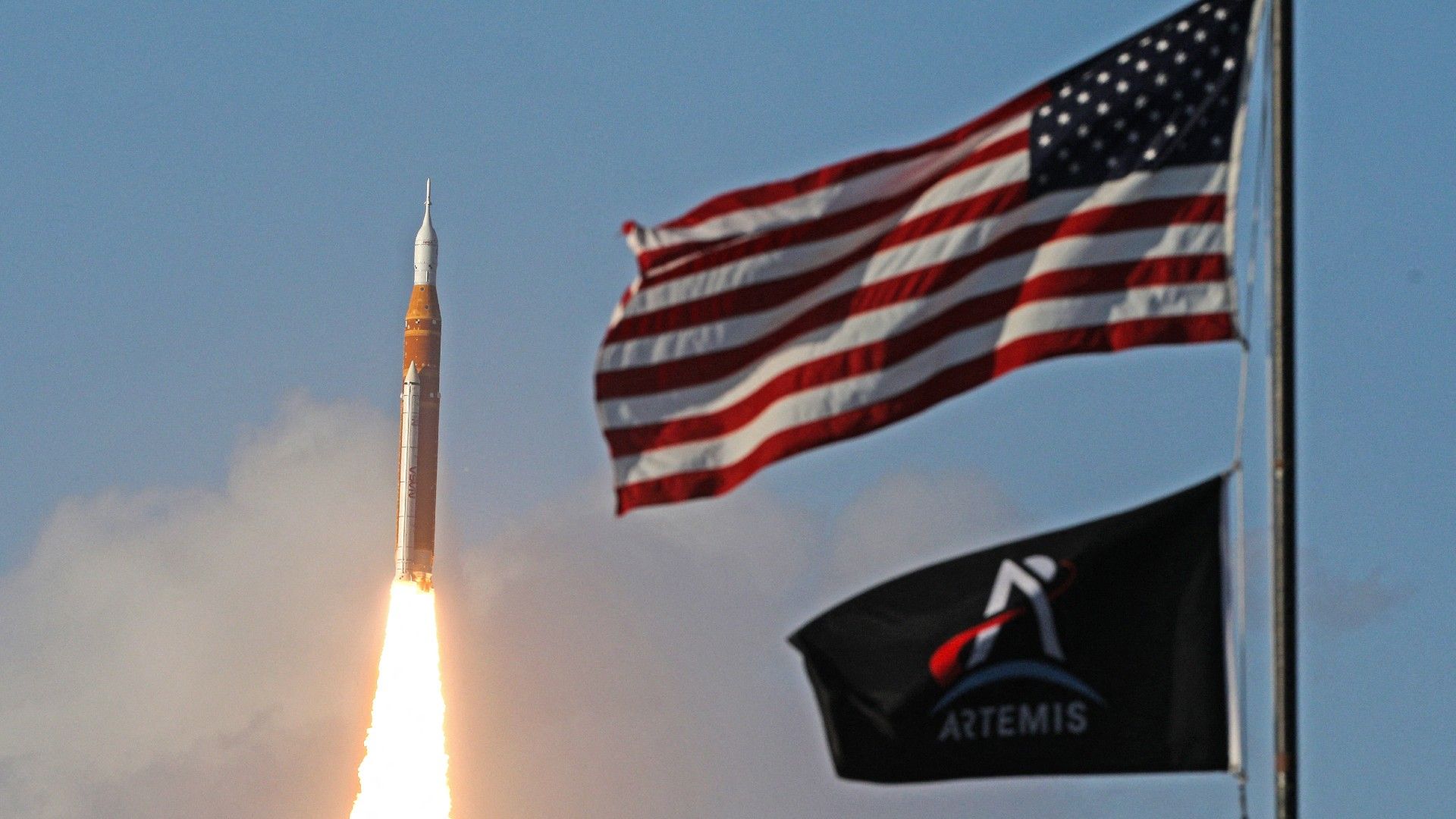NASA lança 4 astronautas à Lua na histórica viagem Artemis 2, um salto lunar para o século 21