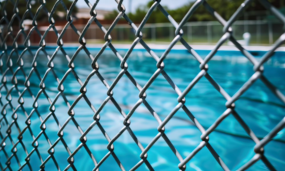 Hiscox processa para evitar defender empresa de vedação por alegação de quase afogamento em piscina