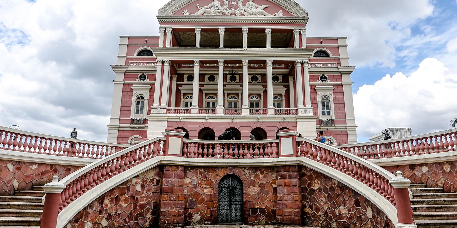 Teatro Amazonas é candidato a Patrimônio Mundial da Unesco