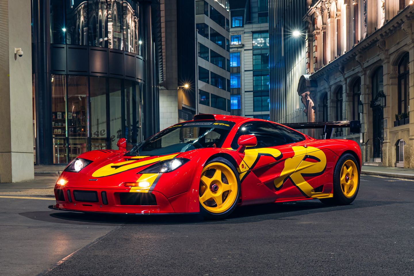 Icônico McLaren F1 GTR deve arrecadar £ 26 milhões