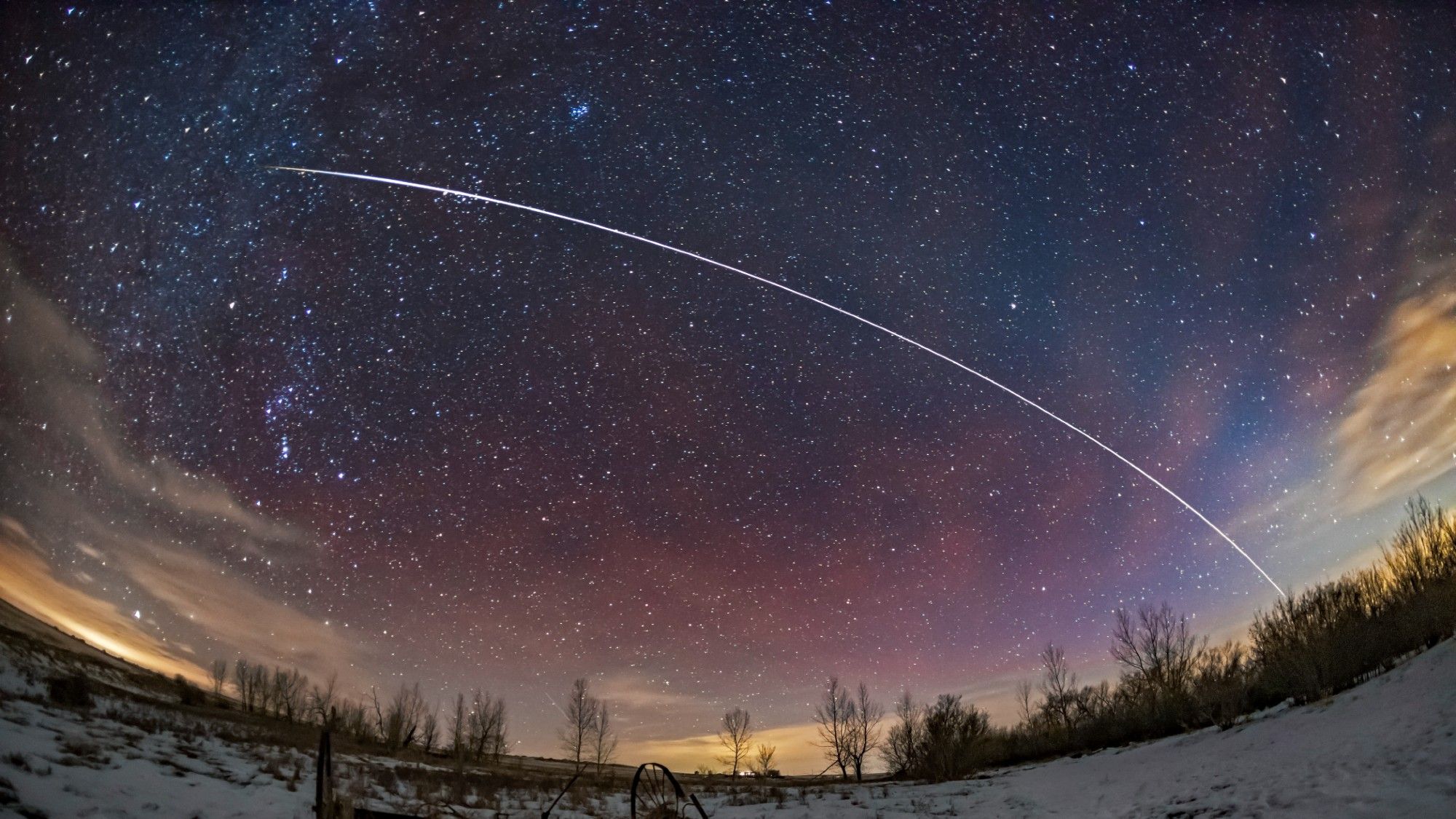 Um ‘anel de Saturno’ artificial de satélites poderá em breve preencher o céu, alertam astrônomos