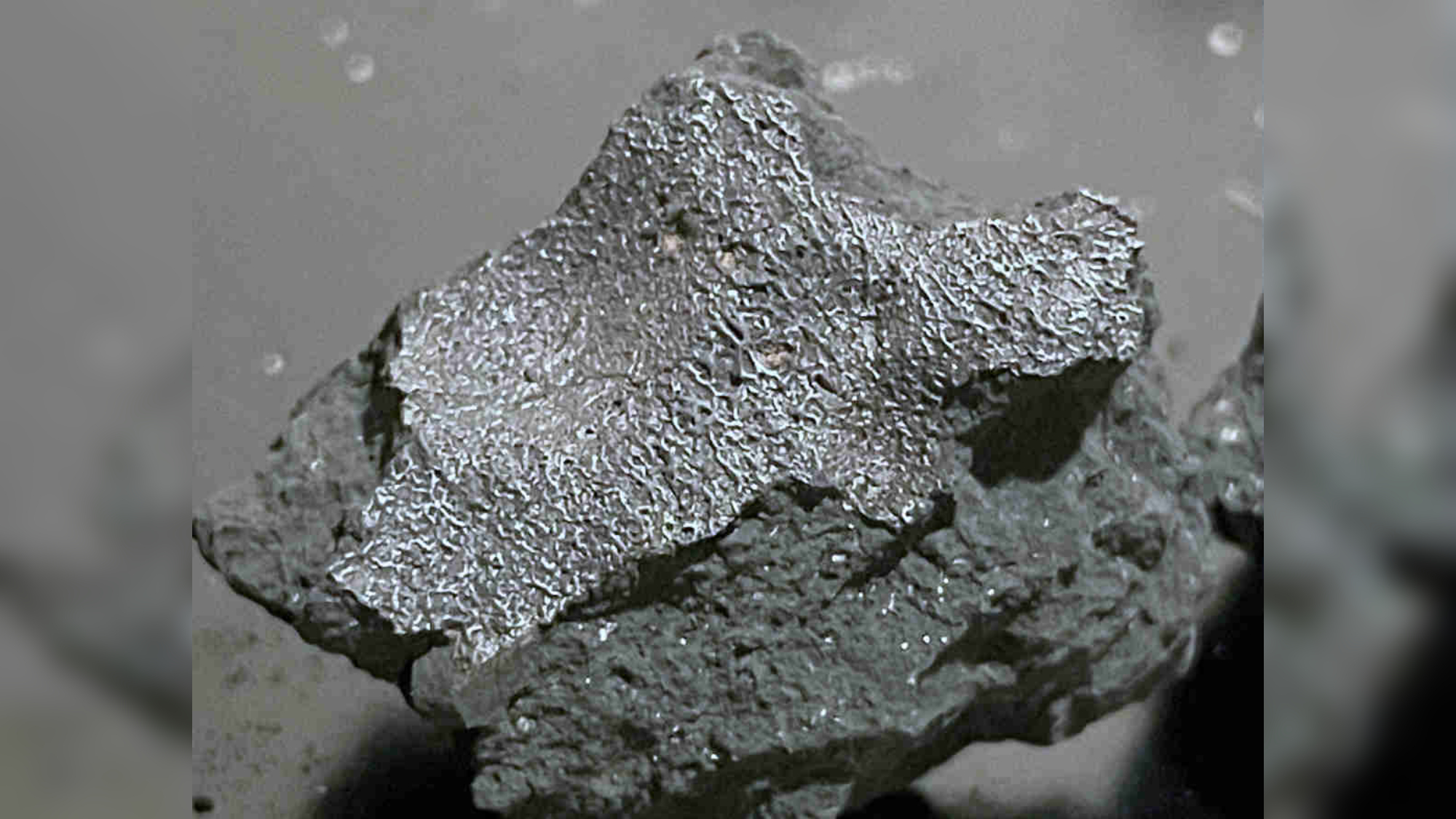 Meteorito que caiu em casa em Nova Jersey pode conter pistas sobre as origens da vida