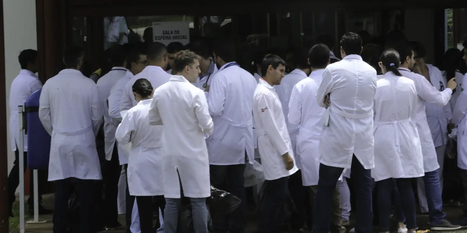 Enare: inscrição para residência médica com pré-requisito segue até 4ª