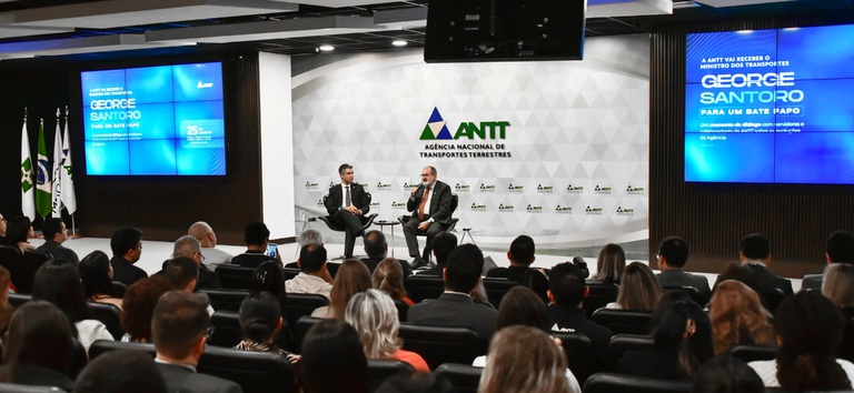 Em visita à ANTT, ministro dos Transportes, George Santoro, destaca parceria e projeta nova etapa da infraestrutura de transportes — Agência Nacional de Transportes Terrestres